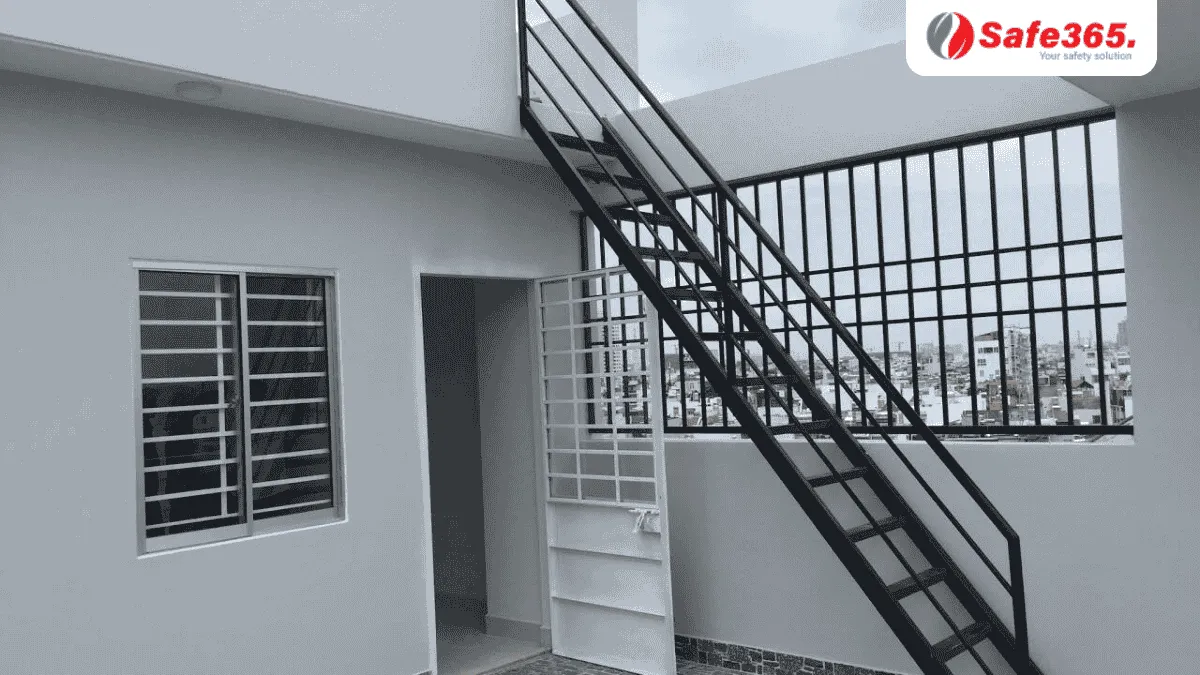 Thiết kế lối thoát hiểm an toàn cho homestay Cầu thang thoát hiểm